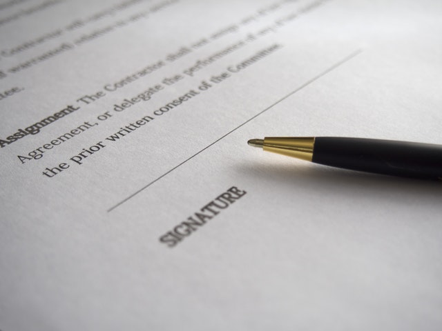 signature line on legal form