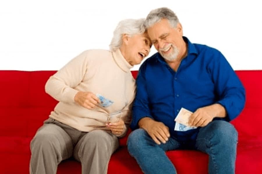 Canadian Residents Collecting Pensions from Abroad
