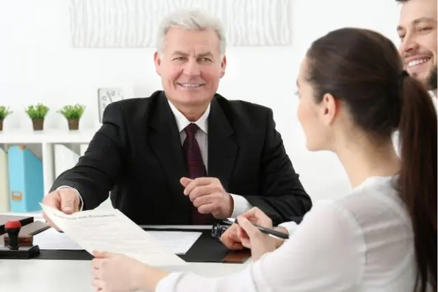 How long is a notarized document valid in Canada?